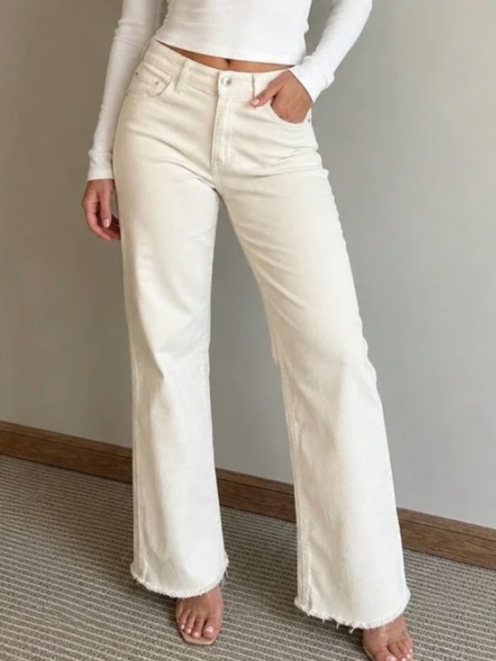 FIDELITY White Fit &Flare High Rise Pants Sz 30